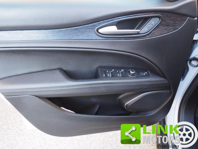 ALFA ROMEO Stelvio usata, con Fari Xenon