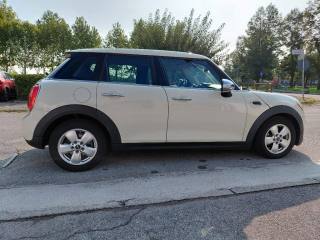 MINI Cooper D usata, con Boardcomputer