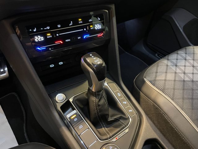 VOLKSWAGEN Tiguan usata, con Park Distance Control
