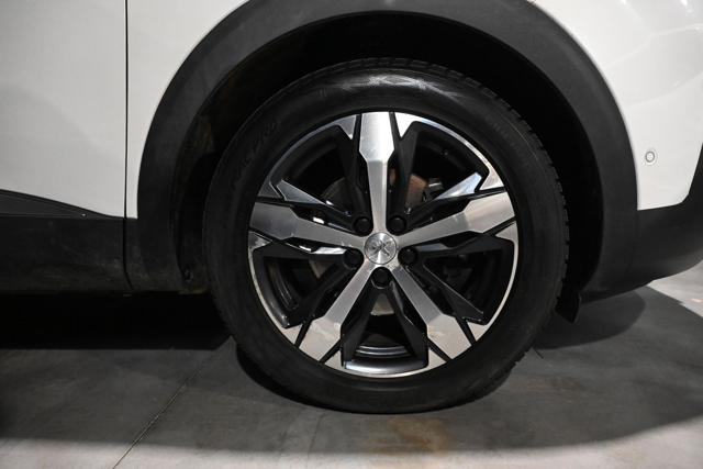 PEUGEOT 3008 usata, con Autoradio