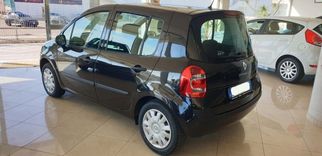RENAULT Grand Modus usata, con Alzacristalli elettrici
