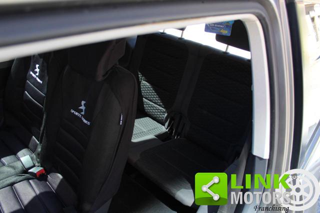 VOLKSWAGEN Touran usata 30