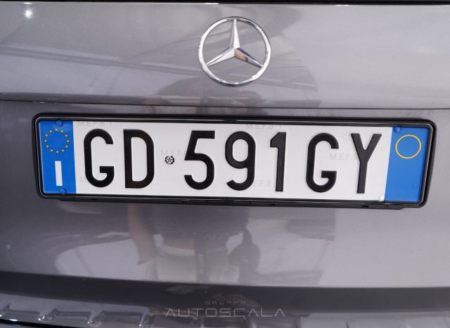MERCEDES-BENZ GLB 200 usata 31
