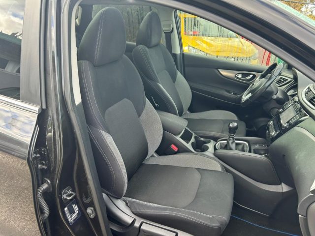 NISSAN Qashqai usata, con Park Distance Control