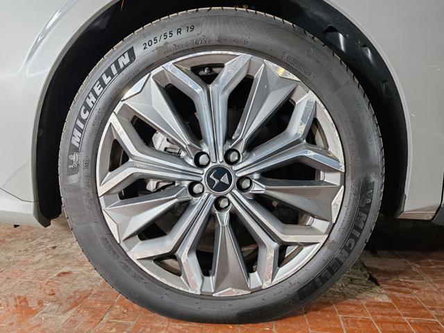 DS AUTOMOBILES DS 4 usata, con Cerchi in lega