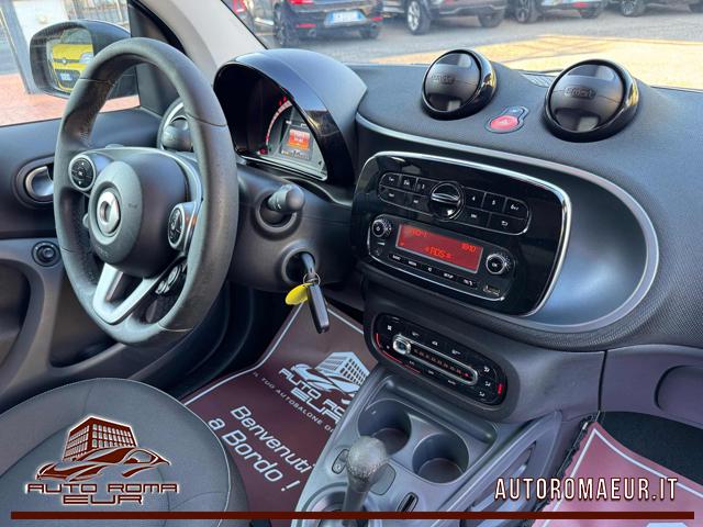 SMART ForTwo usata, con USB