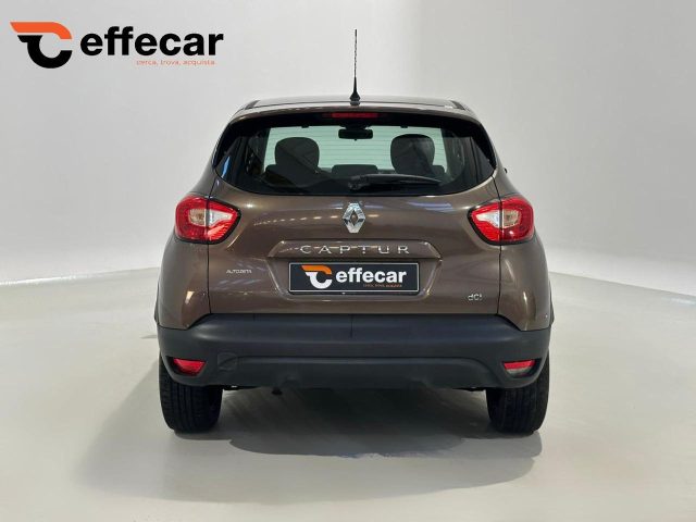 RENAULT Captur usata, con Alzacristalli elettrici