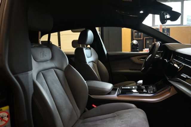 AUDI Q8 usata 35
