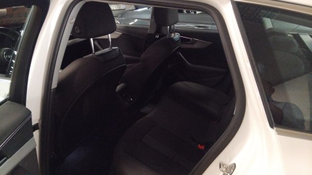 AUDI A4 usata, con Controllo trazione