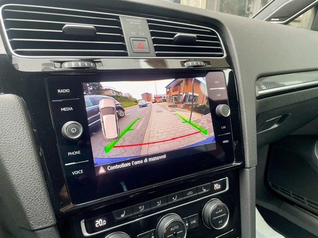 VOLKSWAGEN Golf usata, con Cruise Control