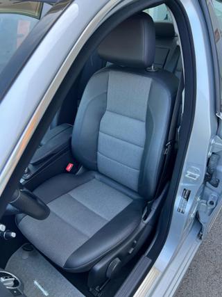 MERCEDES-BENZ C 220 usata, con Controllo automatico clima