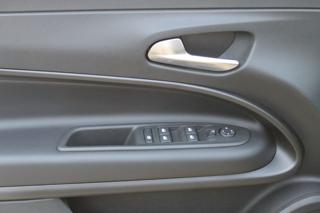 JEEP Avenger usata, con ESP