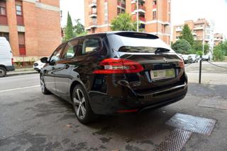 PEUGEOT 308 usata, con Cerchi in lega