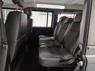 LAND ROVER Defender usata 21