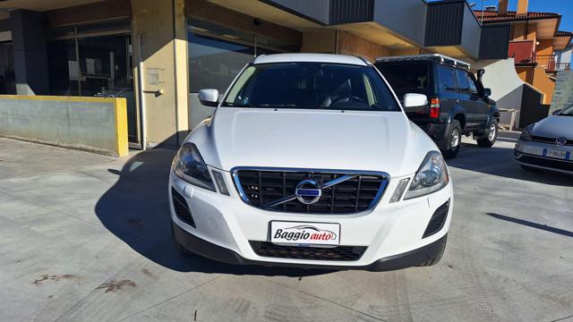 VOLVO XC60 usata, con Airbag laterali