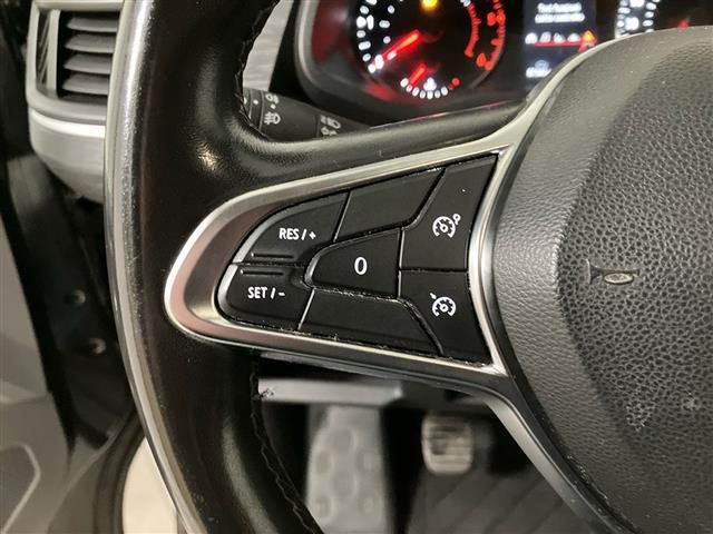 RENAULT Trafic usata, con USB