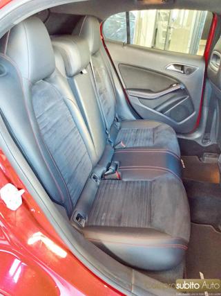 MERCEDES-BENZ GLA 200 usata 26