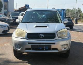 TOYOTA RAV 4 MY23 usata, con Airbag