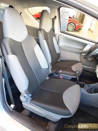 PEUGEOT 107 usata 10