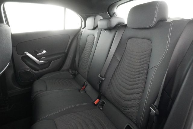 MERCEDES-BENZ A 180 usata 2