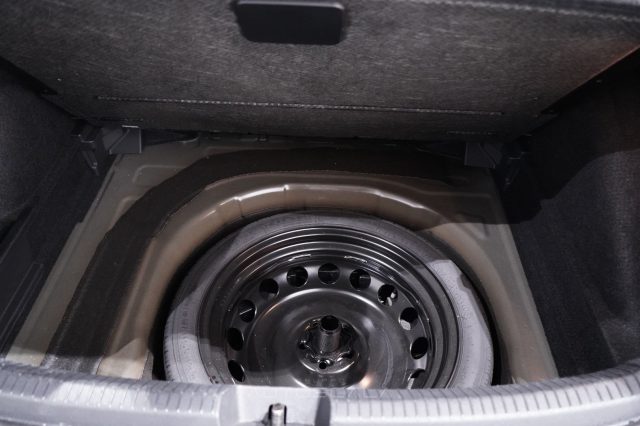 VOLKSWAGEN Taigo usata 33