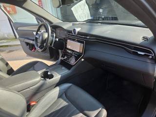 MASERATI Grecale usata, con Interni in pelle