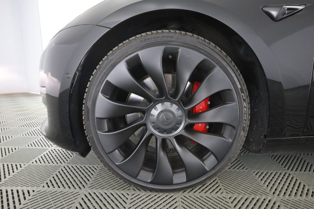 TESLA Model 3 usata 8