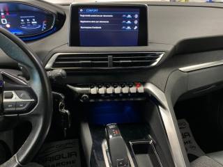 PEUGEOT 3008 usata, con Autoradio digitale