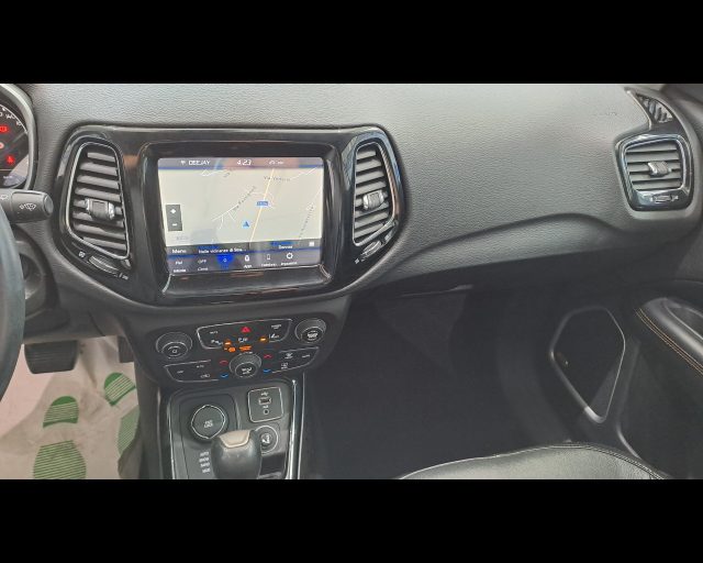 JEEP Compass usata, con Fendinebbia