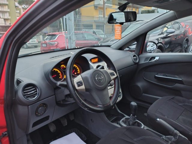 OPEL Corsa usata, con Climatizzatore