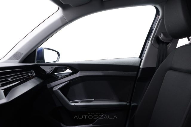 AUDI A1 usata, con Sensori di parcheggio posteriori
