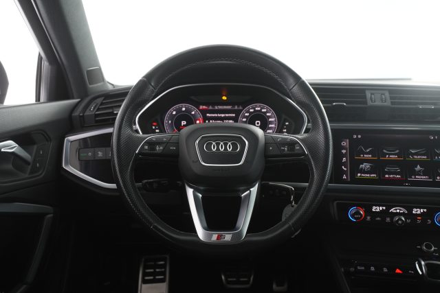 AUDI Q3 usata 10