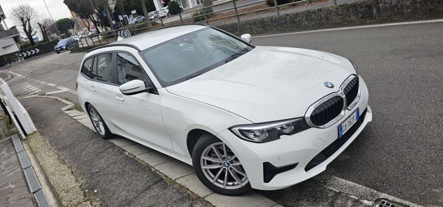 BMW 320 usata, con Cerchi in lega