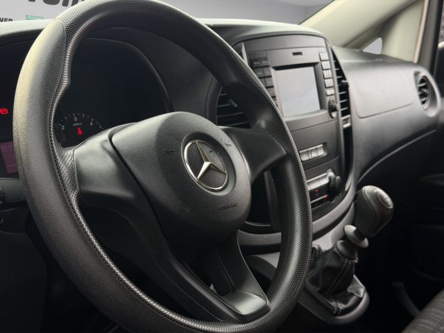 MERCEDES-BENZ Vito usata 10