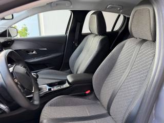 PEUGEOT 208 usata, con MP3