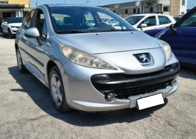 PEUGEOT 207 usata, con Airbag