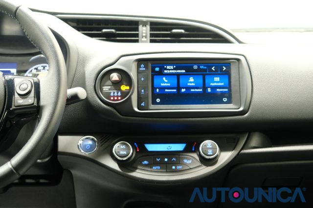 TOYOTA Yaris usata 37