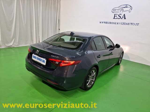 ALFA ROMEO Giulia usata, con Climatizzatore