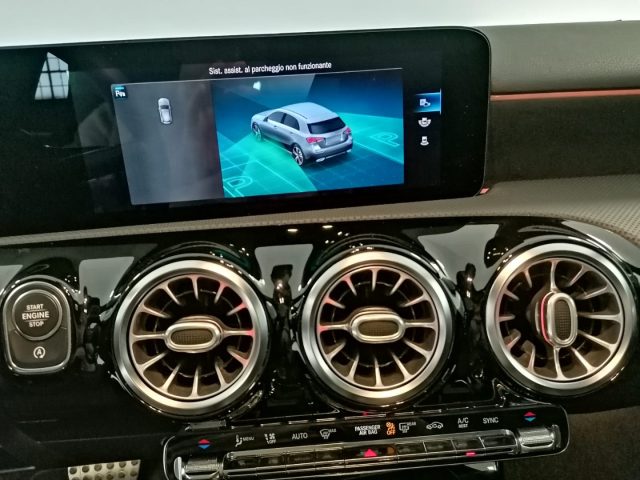 MERCEDES-BENZ A 200 usata, con Sedili sportivi