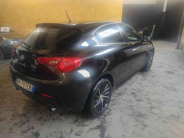 ALFA ROMEO Giulietta usata, con Alzacristalli elettrici