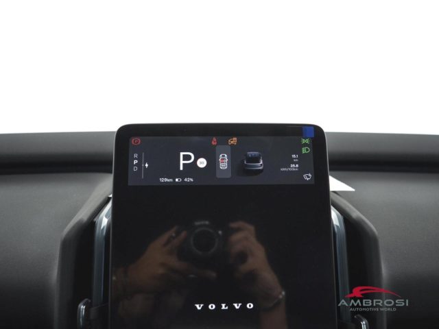 VOLVO EX30 usata 12