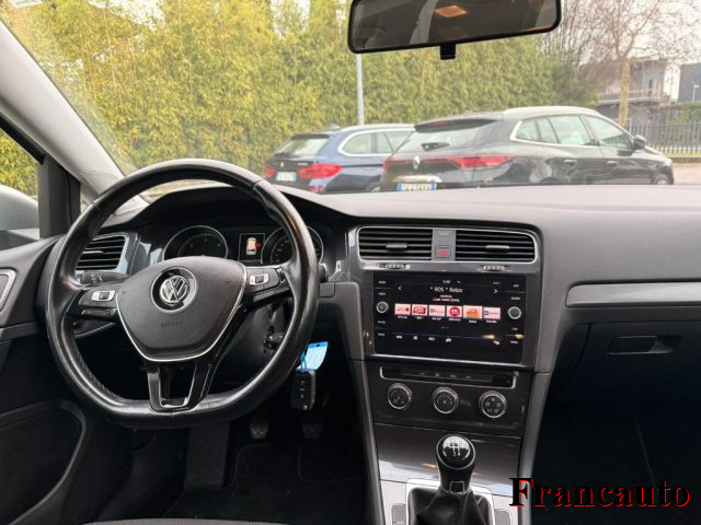 VOLKSWAGEN Golf Variant usata, con Autoradio