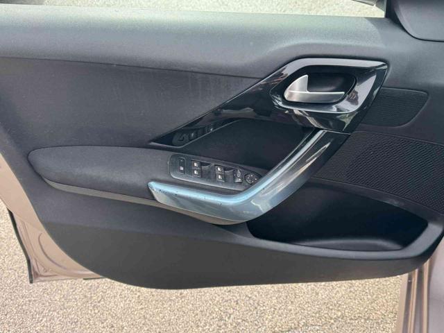PEUGEOT 208 usata, con Chiusura centralizzata