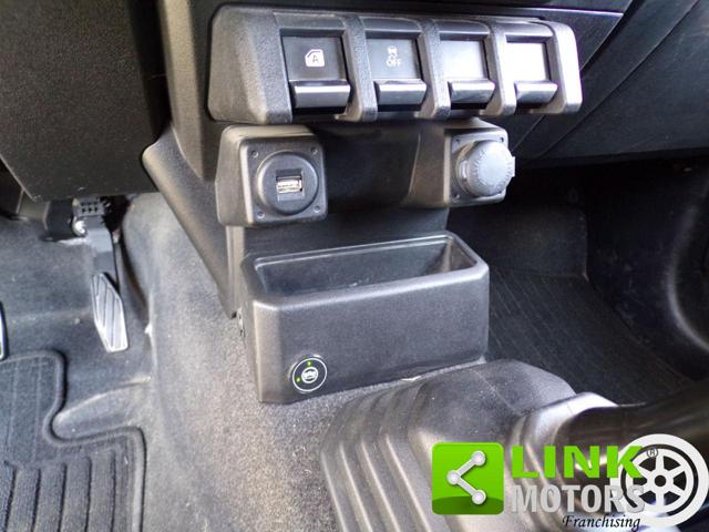SUZUKI Jimny usata, con Sistema di visione notturna