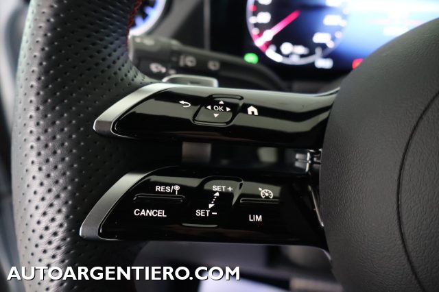 MERCEDES-BENZ GLA 180 usata, con Cruise Control