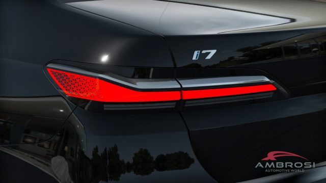 BMW i7 usata 6