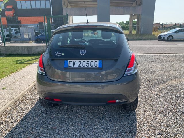 LANCIA Ypsilon usata, con Boardcomputer