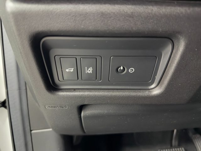 LAND ROVER Discovery Sport usata, con Touch screen