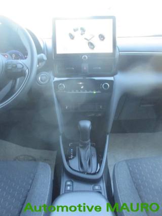 TOYOTA Yaris Cross usata, con Specchietti laterali elettrici