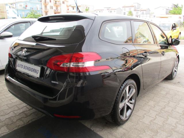 PEUGEOT 308 usata, con Alzacristalli elettrici